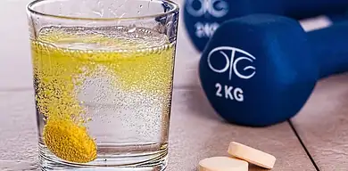 Płaski brzuszek: naturalne metody poprawy trawienia